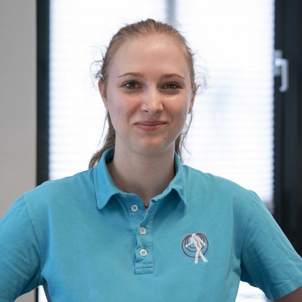 Julia Jansen, Physiotherapeutin